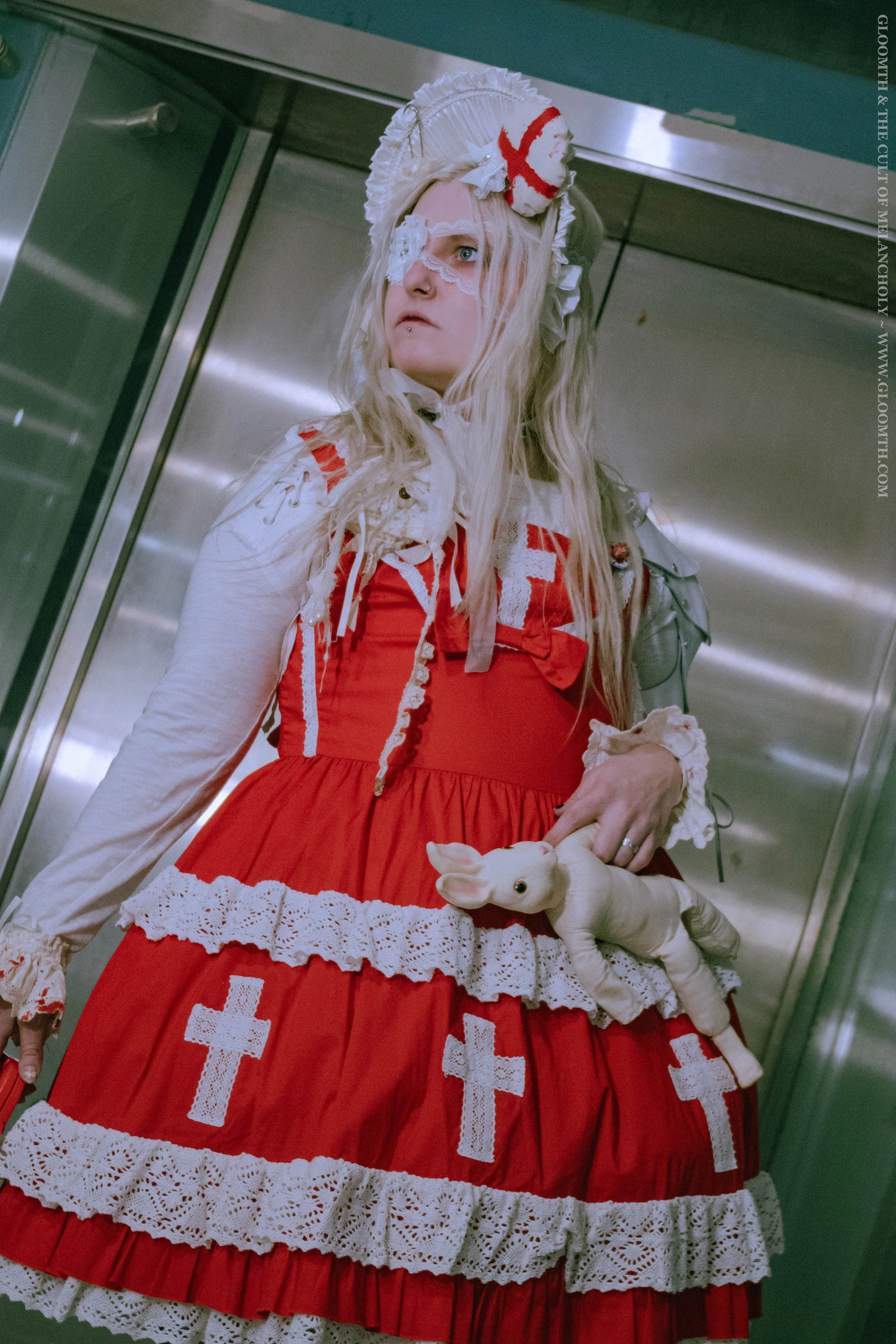 Aka Kanashimi Red Lolita Dress — Gloomth